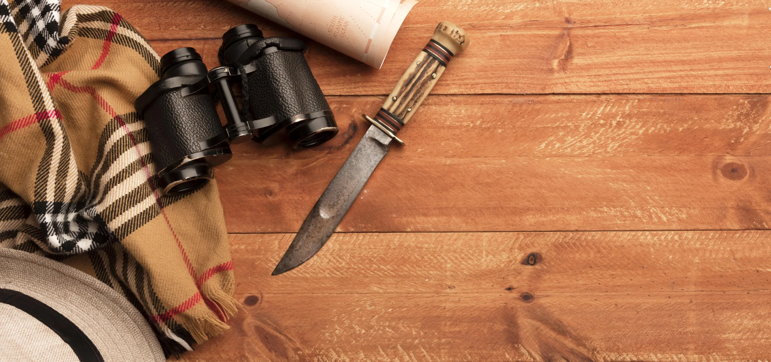 top view binoculars knife frame